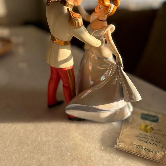 Disney Cinderella and Prince Charming Figurine - Disney collection - Picture 3 of 8